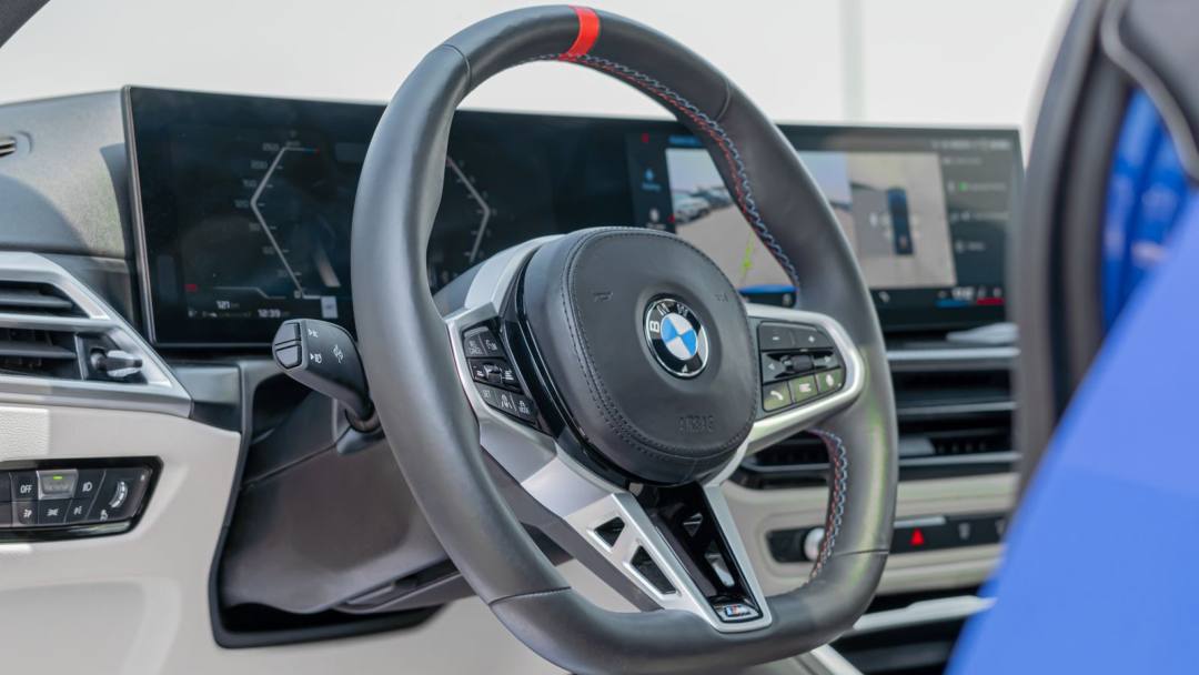 BMW M440i Sedan 2026 gallery page 6