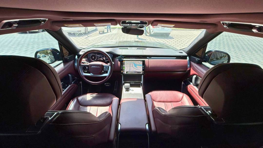 Range Rover Vogue V8 gallery page 7